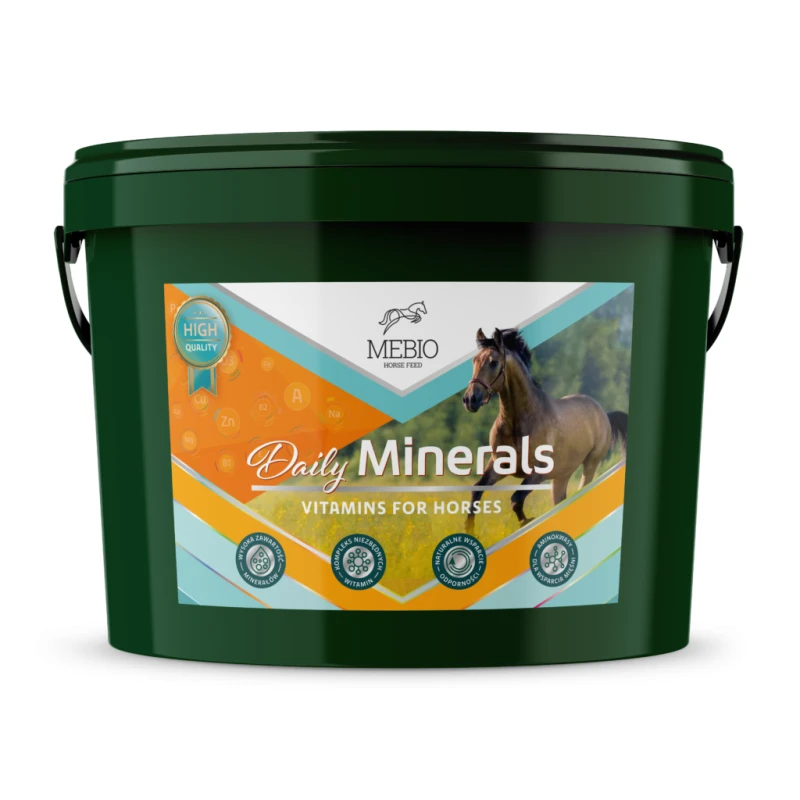 St. Hippolyt Mebio Daily Minerals – Witaminy dla koni