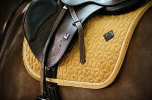 Kentucky czaprak Velvet - Mustard