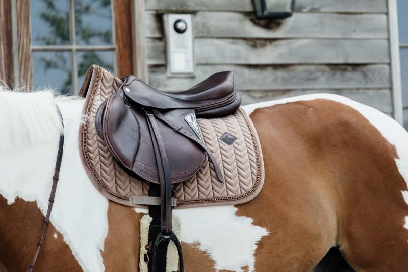 Kentucky czaprak Velvet Pearls - Beige