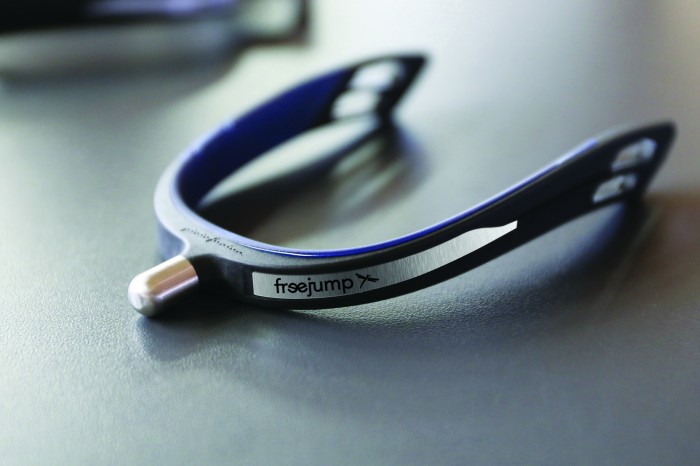 Freejump ostrogi Spur'One Round End 15mm Czarne/Niebieskie